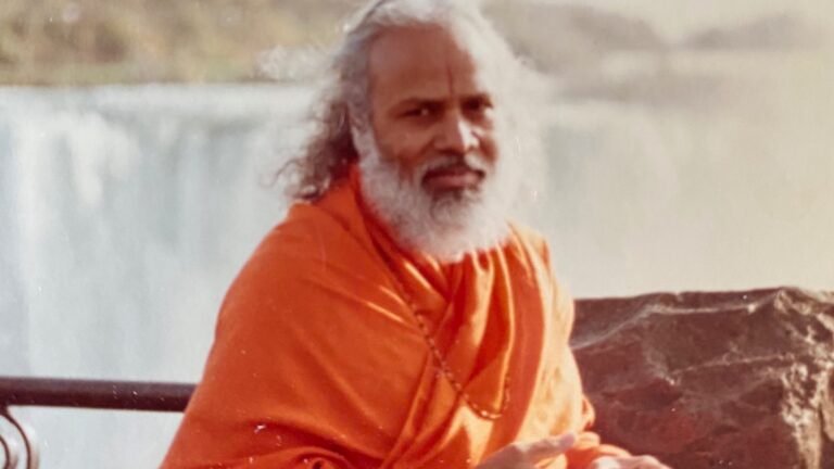 Swami Prakashanand Saraswati